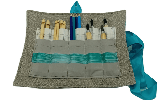 Storage Wrap Craft Tools Crochet Hooks Knitting Needles Craft Knives Pencils Artist brushes