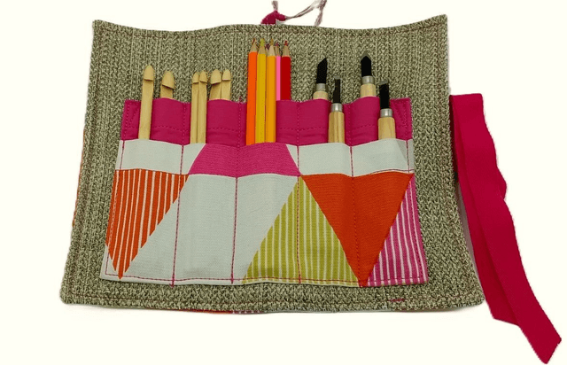 Storage Wrap Craft Tools Crochet Hooks Knitting Needles Craft Knives Pencils Artist brushes