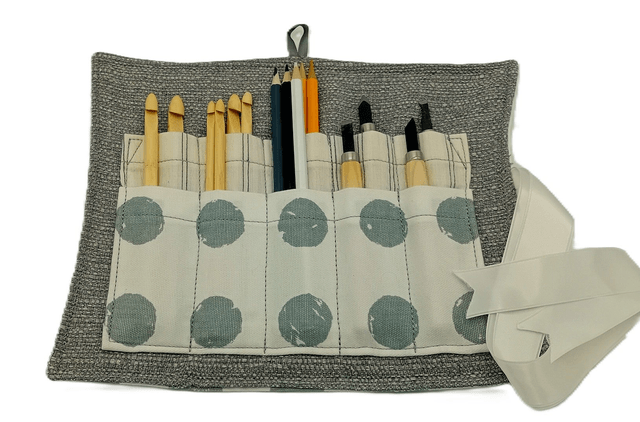 Storage Wrap Craft Tools Crochet Hooks Knitting Needles Pencil case Artist Paint Brush Roll